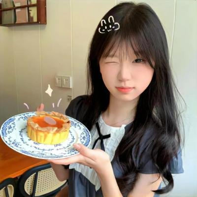 当她恋爱时海报