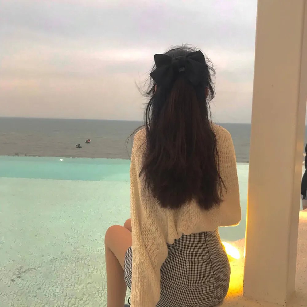 暮光之城~毕业~海报